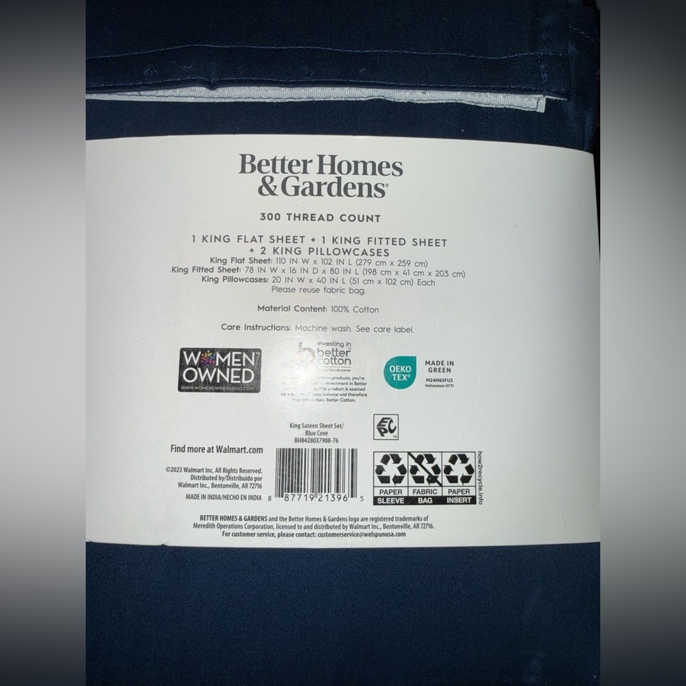Better Homes And Gardens King Sateen Sheet Set in Deep Blue
New in package - Picture 2 of 2